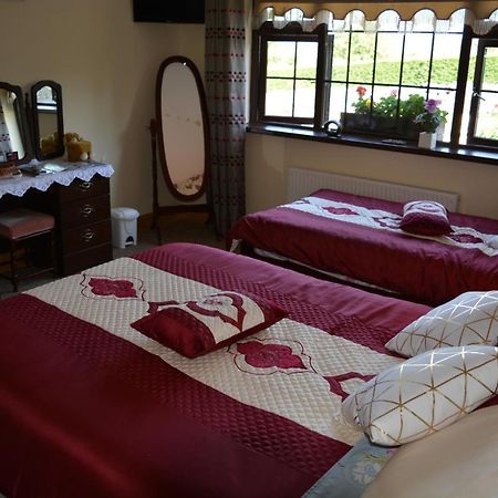 Weir View Bed And Breakfast เดอร์โรว์ ภายนอก รูปภาพ